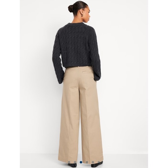 Old Navy Womens Extra High Waisted Super Wide Leg Khaki Chino Pants, Size 10 - Picture 4 of 9